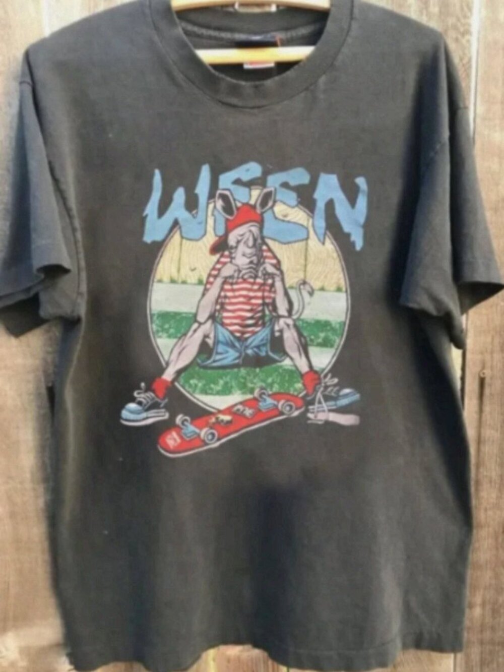 WEEN Vintage Skate Rat Graphic Tee Retro Band Shirt Y2K Streetwear Top